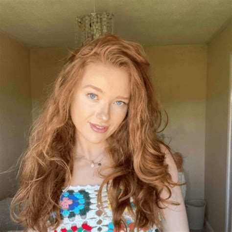 phoebe is ginger real name